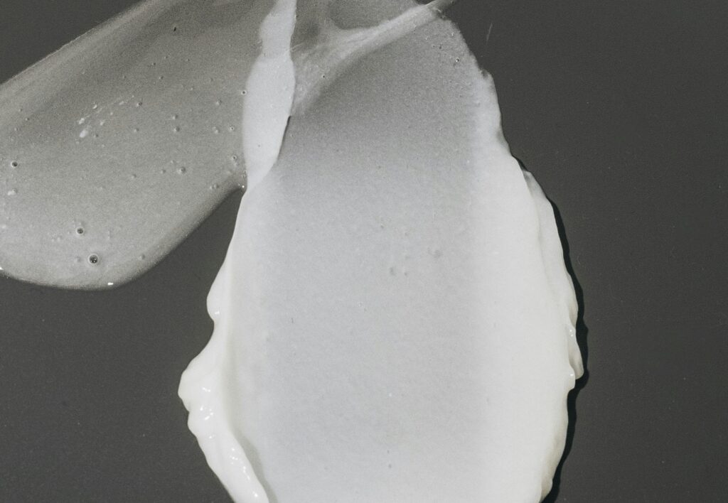 Personal care cream formulation with Lanolin Alcohol, demonstrating its emulsifying and stabilising properties.